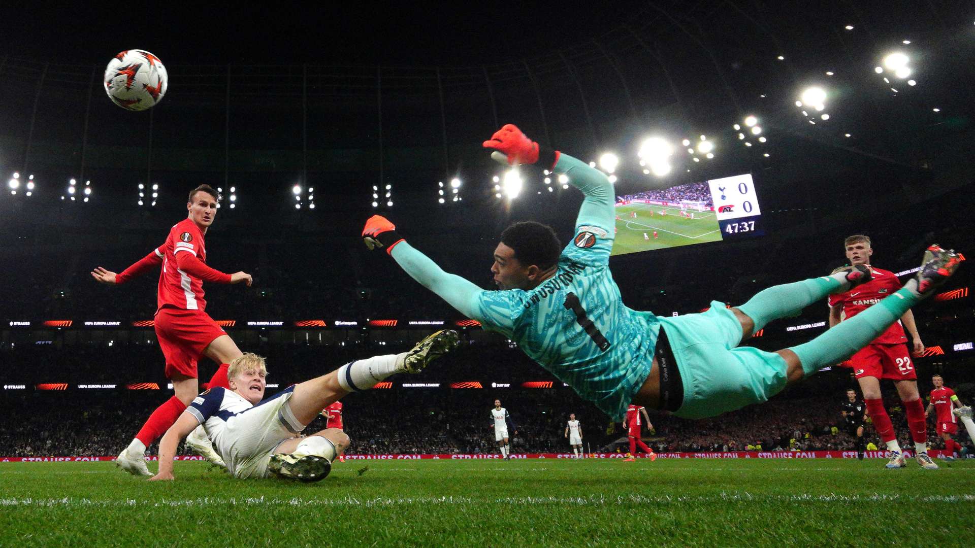 的严峻挑战 的严峻挑战