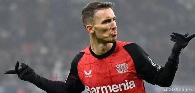 西媒：皇马考虑引进格里马尔多 填补左后卫短板